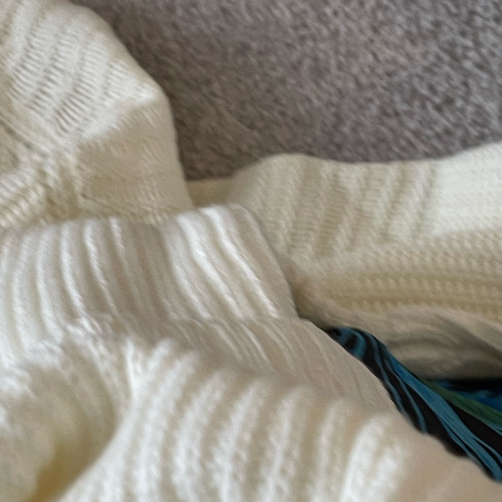 Women's Cream Sweater - Picture 7 of 7